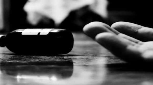 suicide poison 2112120712 - Bd Sylhet News