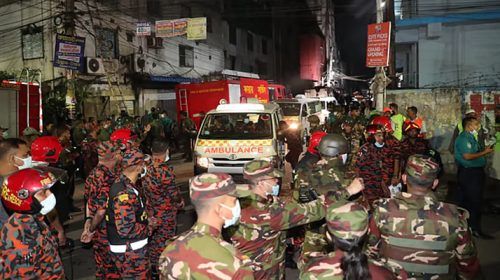 মিরপুরে বিস্ফোরণের পর ছড়িয়ে পড়ে ‘বিষাক্ত গ্যাস’ 18 Untitled 120 copy - Bd Sylhet News