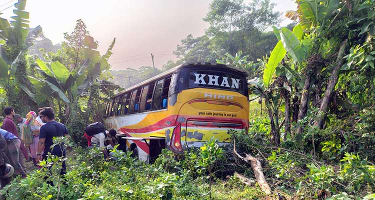 bgb member killed in road accident in nalchit - Bd Sylhet News